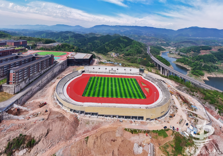 开云电竞app忠县体育中心建设紧锣密鼓(图2)